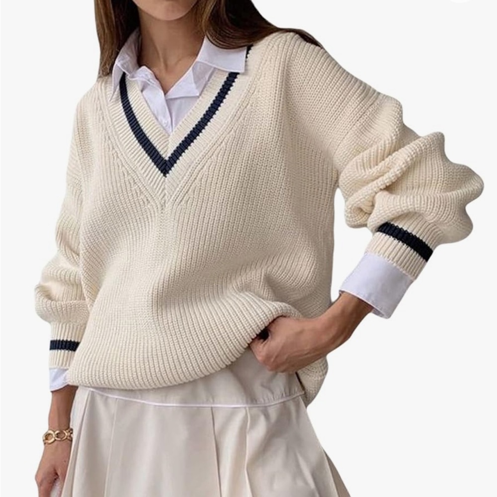 Women’s pullover sweater